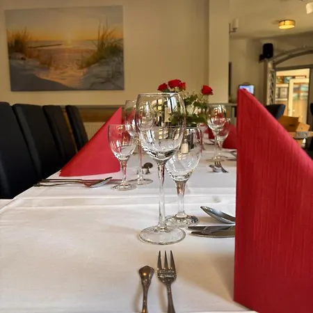 Отель Restaurant Harrier Hof *